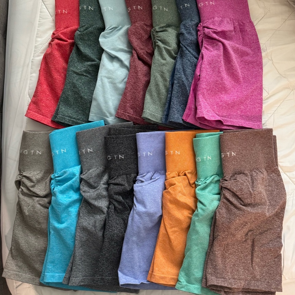 NVGTN Scrunch Shorts - 15 Pairs